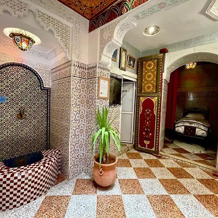 Downtown Hostel Fès Exteriör bild