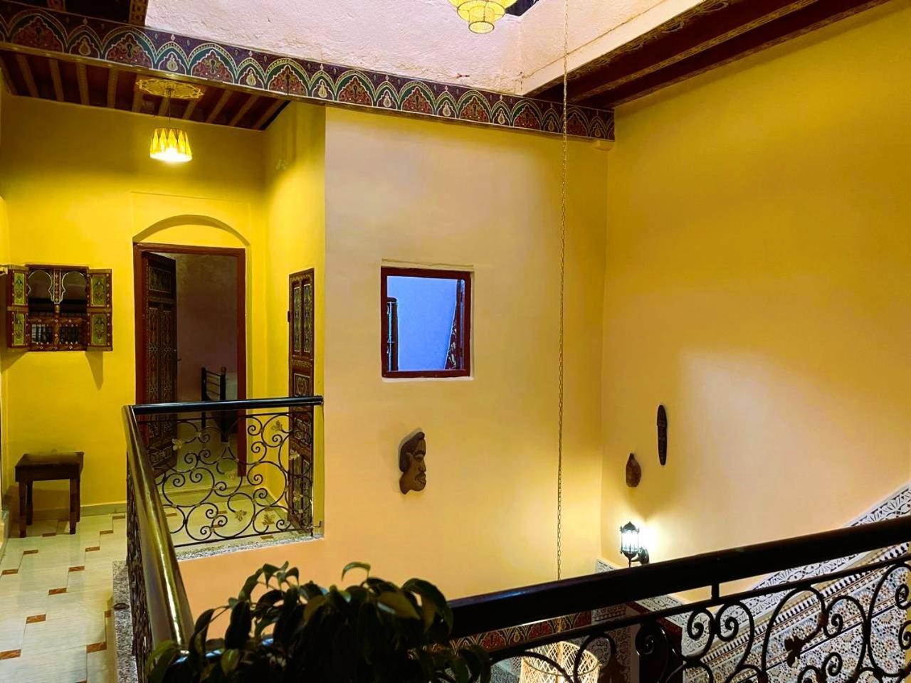 Downtown Hostel Fès Exteriör bild